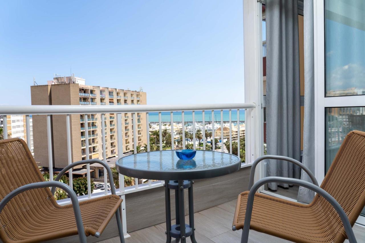 Апартаменты Apartamento Benalmadena Puerto Marina Экстерьер фото