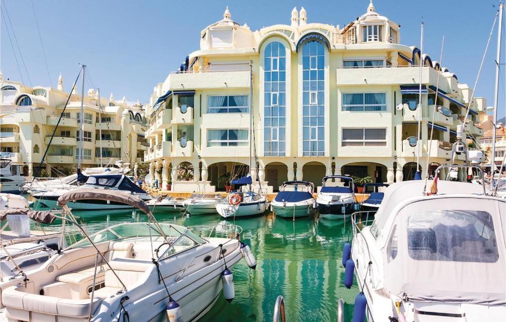 Апартаменты Apartamento Benalmadena Puerto Marina Экстерьер фото